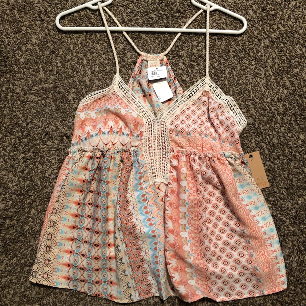 NWT Surf Gypsy Top 🏄‍♀️🌸
